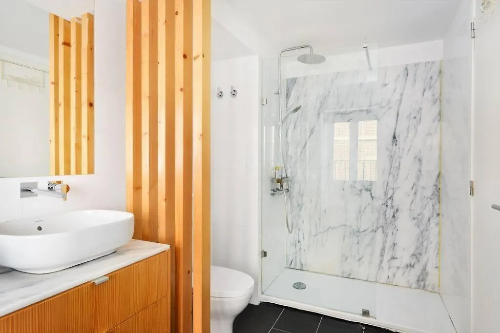 Charming Duplex With Private Terrace And Parking Lejlighed Lisboa